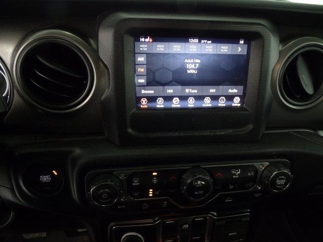 2022 Jeep Wrangler Unlimited Willys