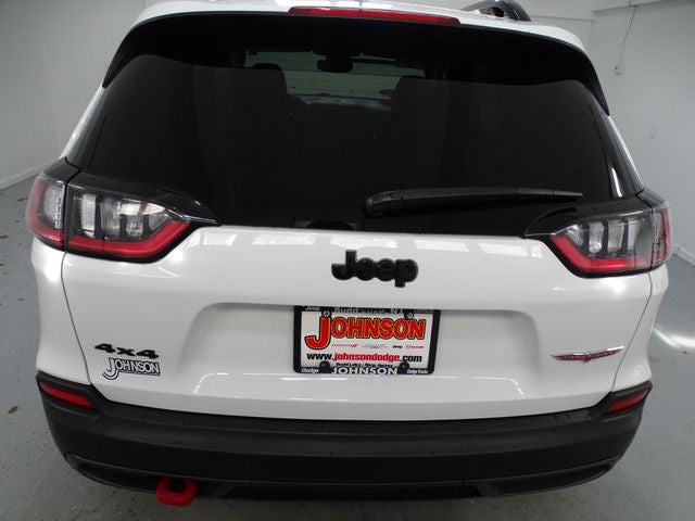 2023 Jeep Cherokee Trailhawk