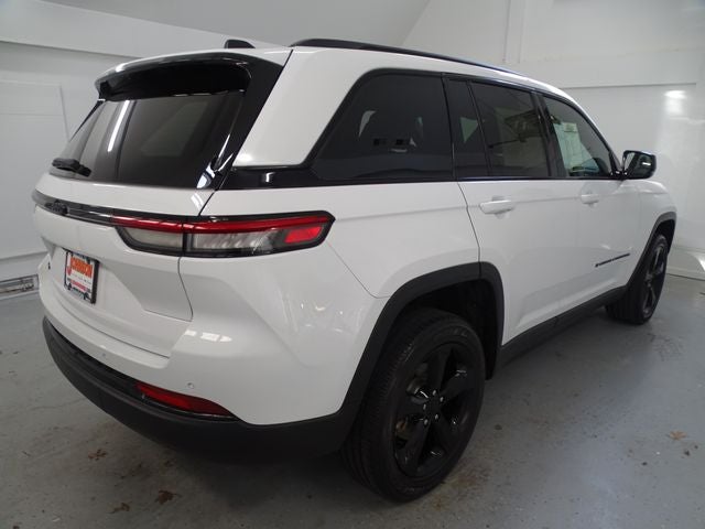 2023 Jeep Grand Cherokee Altitude X
