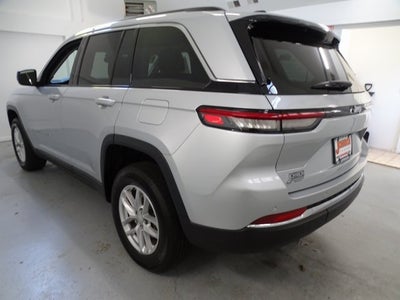 2023 Jeep Grand Cherokee Laredo