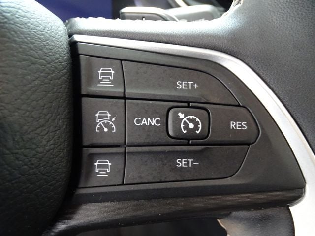 2023 Jeep Grand Cherokee Laredo X