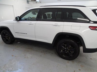 2023 Jeep Grand Cherokee Altitude