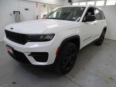 2023 Jeep Grand Cherokee Altitude