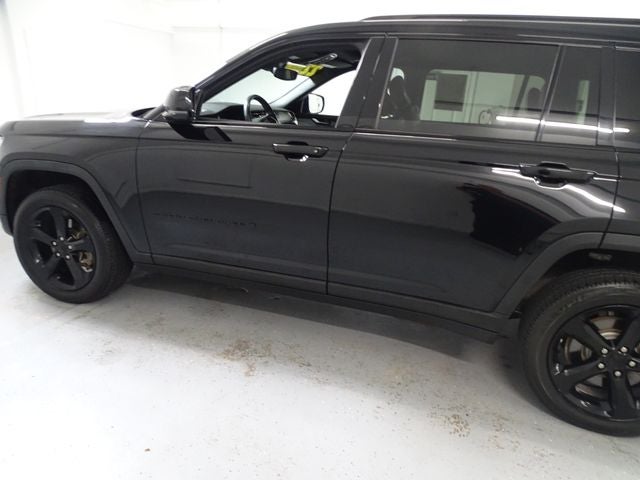 2022 Jeep Grand Cherokee L Altitude