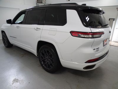 2023 Jeep Grand Cherokee L Summit