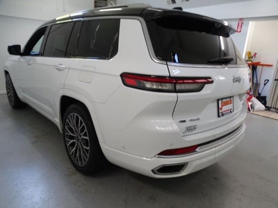 2023 Jeep Grand Cherokee L Summit