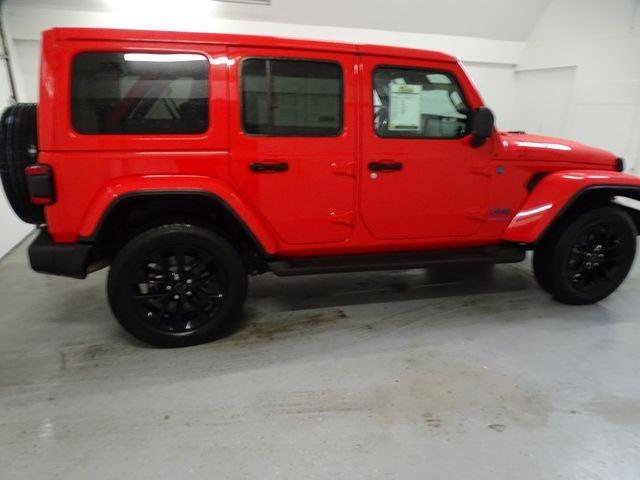 2025 Jeep Wrangler Sahara 4xe