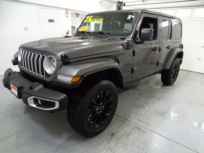 2025 Jeep Wrangler Sahara 4xe