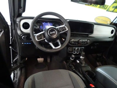 2025 Jeep Wrangler Sahara 4xe