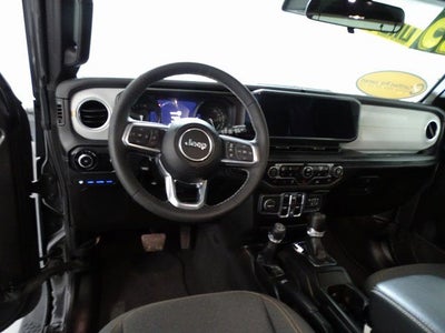 2025 Jeep Wrangler Sahara 4xe