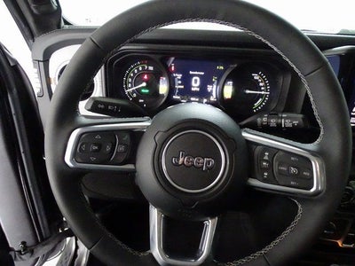 2025 Jeep Wrangler Sahara 4xe