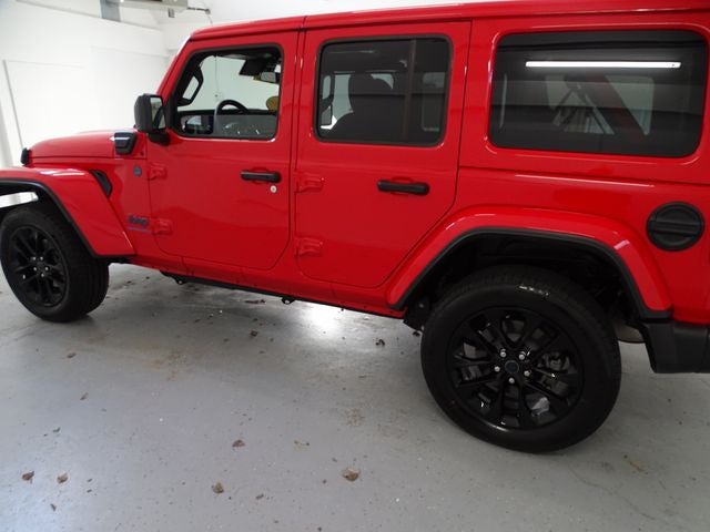 2025 Jeep Wrangler Sahara 4xe