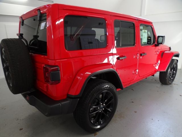 2025 Jeep Wrangler Sahara 4xe