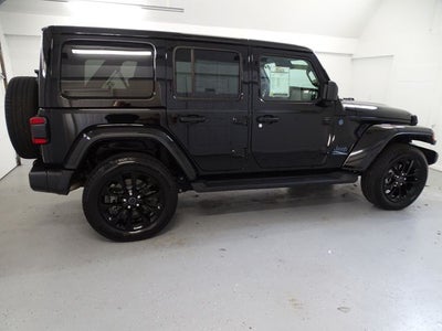 2025 Jeep Wrangler Sahara 4xe