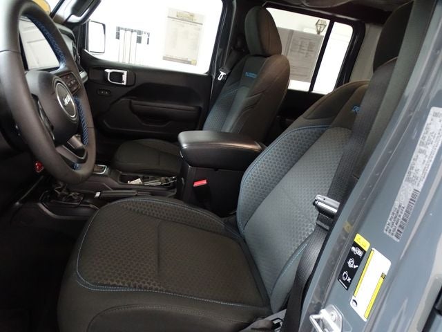 2025 Jeep Wrangler Rubicon 4xe