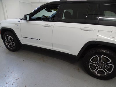 2023 Jeep Grand Cherokee Trailhawk 4xe