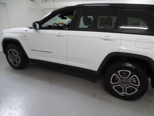 2023 Jeep Grand Cherokee Trailhawk 4xe