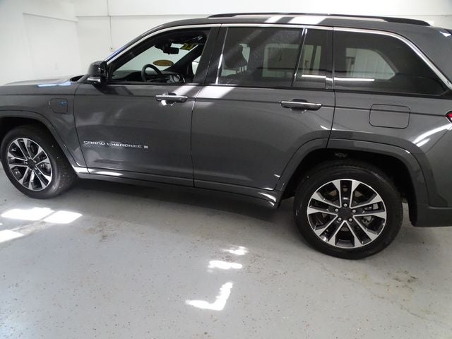 2022 Jeep Grand Cherokee Overland 4xe