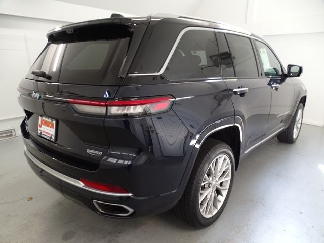 2022 Jeep Grand Cherokee Summit 4xe