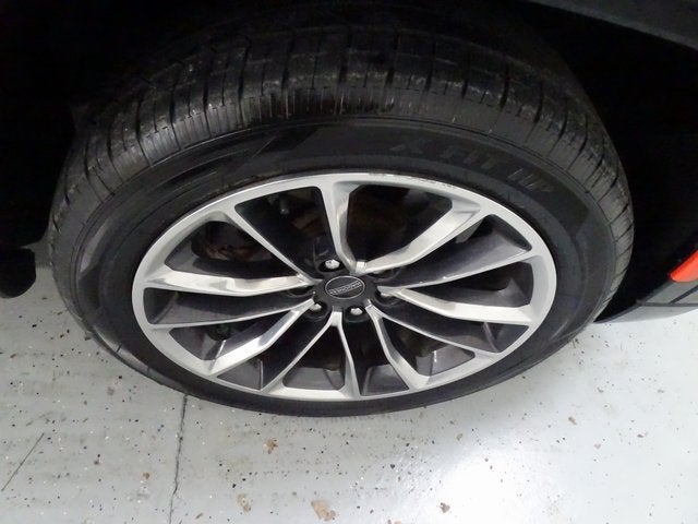 2023 Jeep Wagoneer L Series III