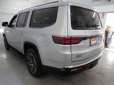 2025 Jeep Wagoneer Base