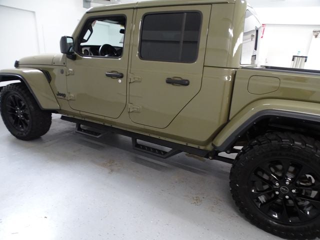 2025 Jeep Gladiator Nighthawk