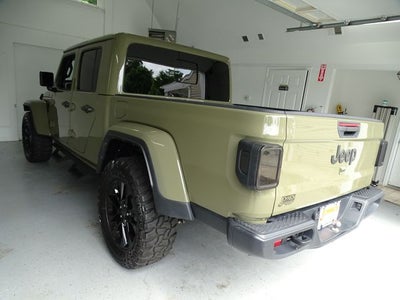 2025 Jeep Gladiator Nighthawk