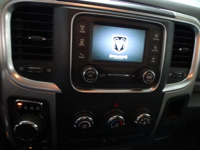 2016 RAM 1500 SLT