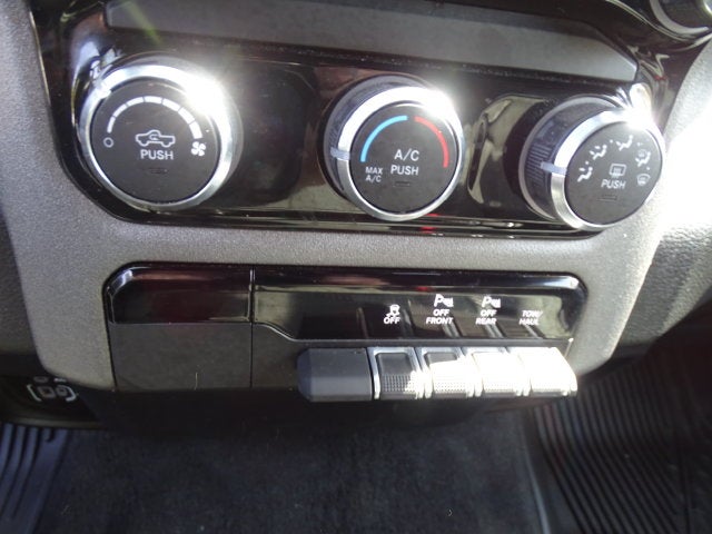 2025 RAM 1500 Warlock