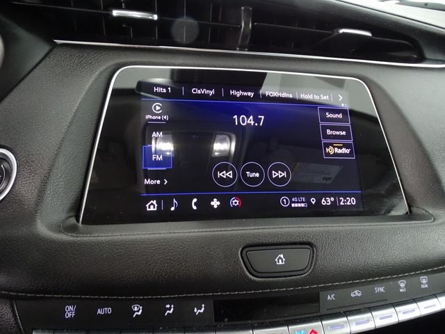 2023 Cadillac XT4 Luxury