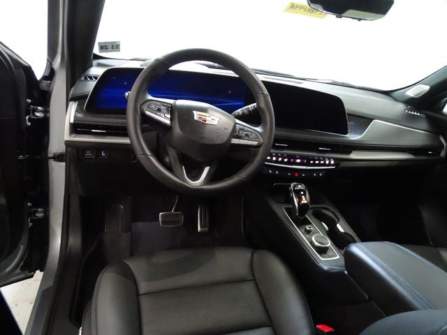 2025 Cadillac XT4 Sport