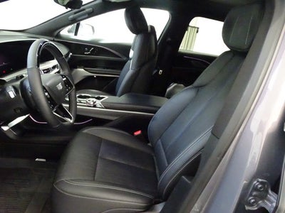 2025 Cadillac LYRIQ Luxury