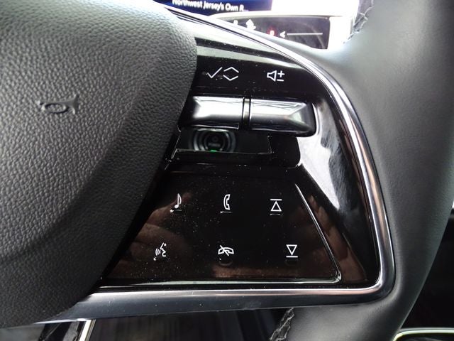 2025 Cadillac LYRIQ Luxury