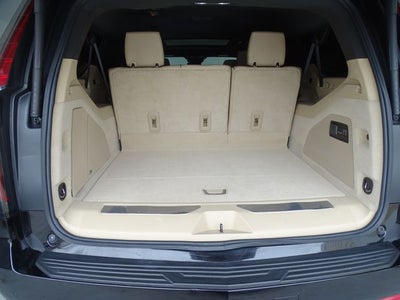 2023 Cadillac Escalade ESV Premium