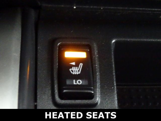 2017 Nissan Titan SL