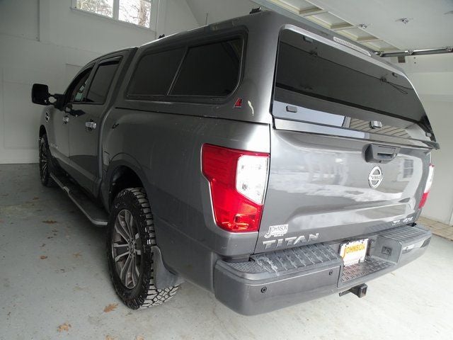 2017 Nissan Titan SL