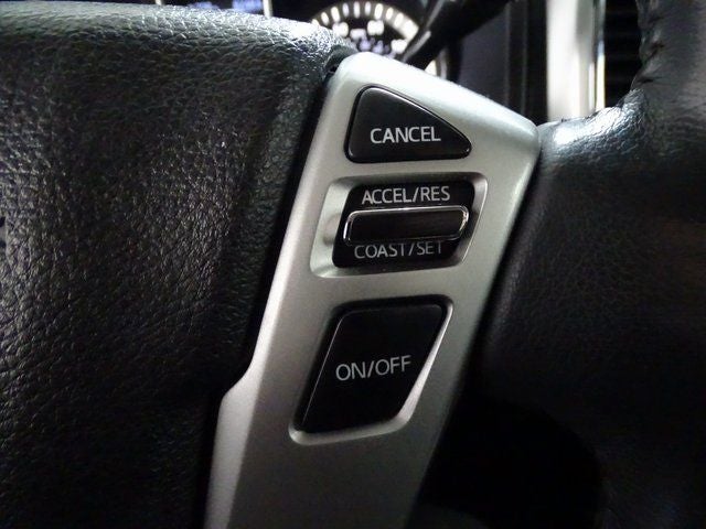 2017 Nissan Titan SL