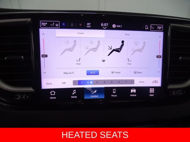 2025 Chrysler Pacifica Select