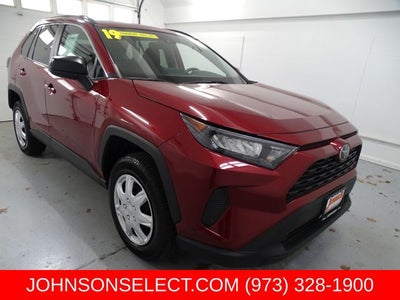 2019 Toyota RAV4 LE