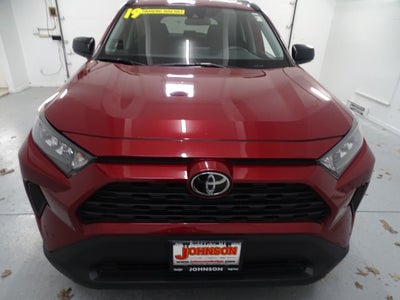 2019 Toyota RAV4 LE