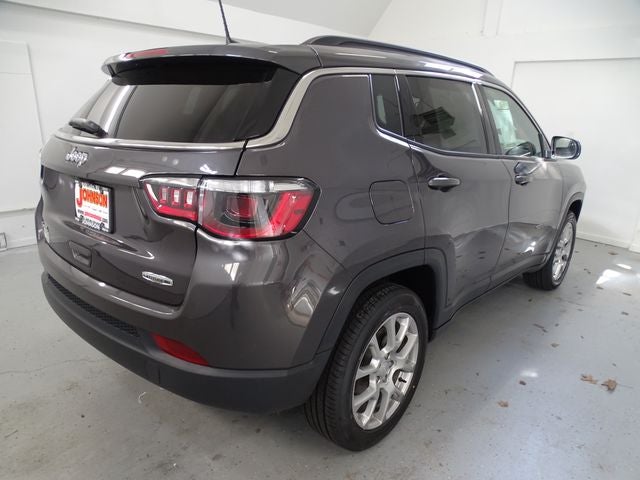 2024 Jeep Compass Latitude Lux