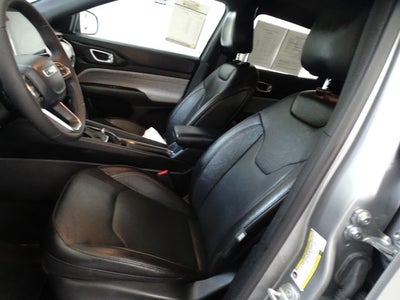 2023 Jeep Compass Latitude Lux