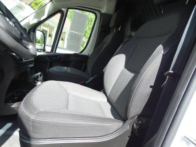 2025 RAM ProMaster 2500 Base