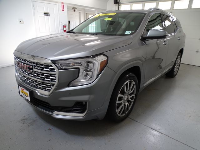 2023 GMC Terrain Denali