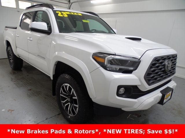 2023 Toyota Tacoma TRD Sport V6