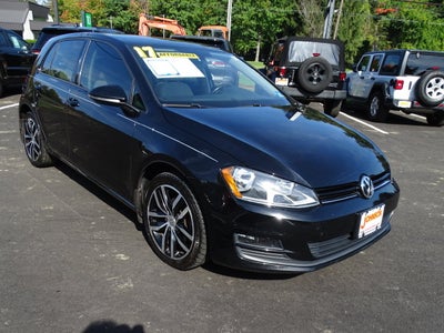 2017 Volkswagen Golf Wolfsburg