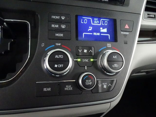 2020 Toyota Sienna XLE Premium 7 Passenger