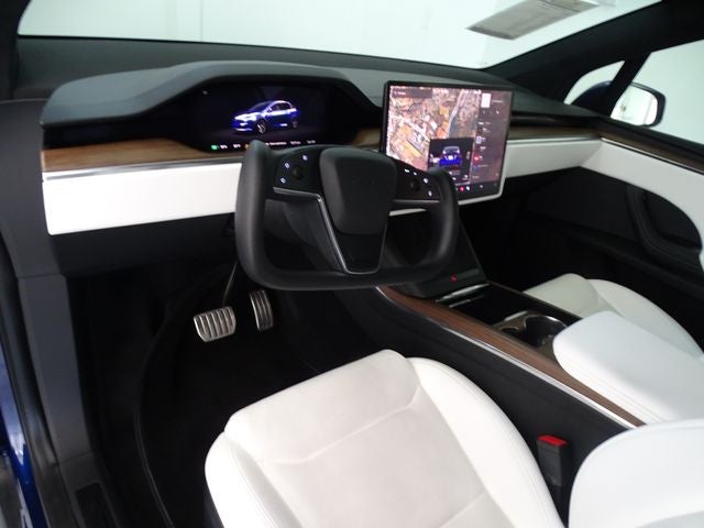 2022 Tesla Model X Base