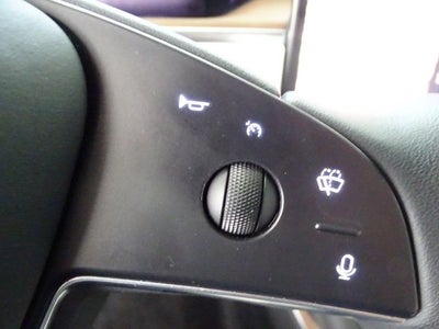 2022 Tesla Model X Base