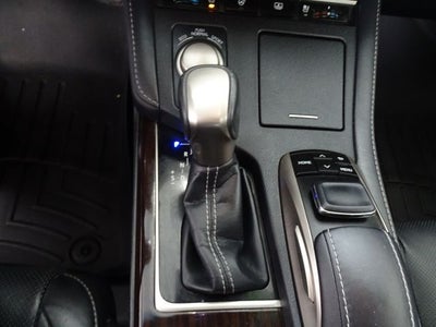 2018 Lexus ES 300h
